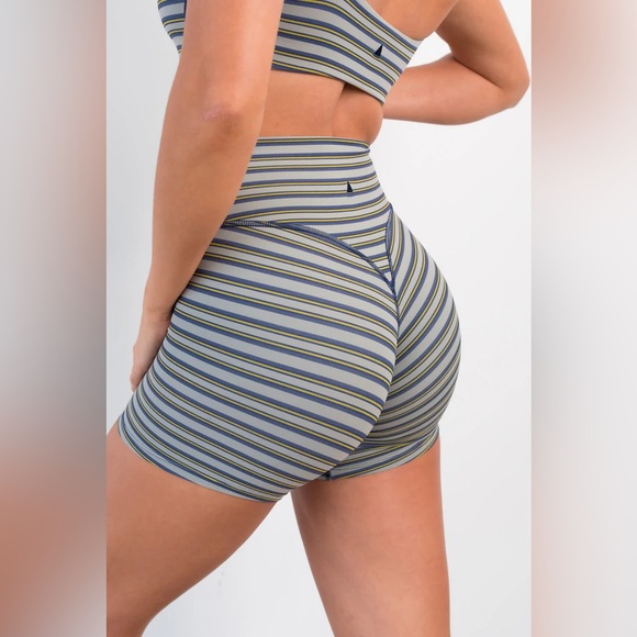 Vitality Cloud II Volley Short and Bra matching set Oxford stripe size medium - Picture 3 of 5